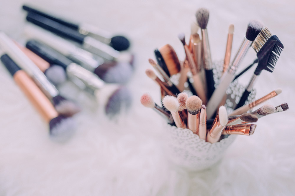 Make-up brushes