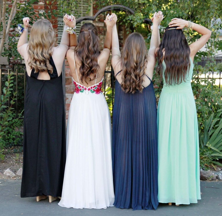 Prom Dresses to Suit Your Body Type